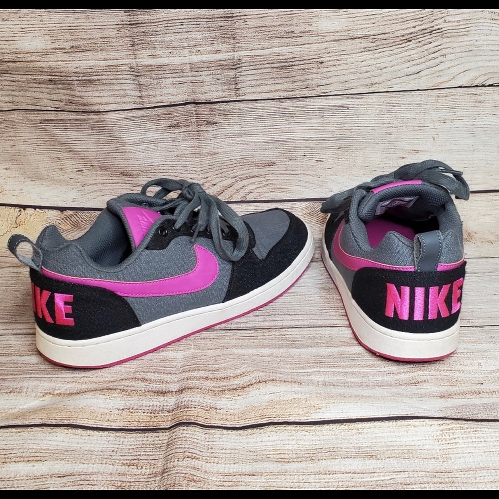 Nike gray Court Borough Low Premium SZ 10